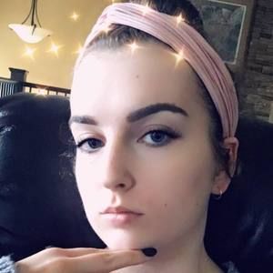 Meet your Posher, Teagan